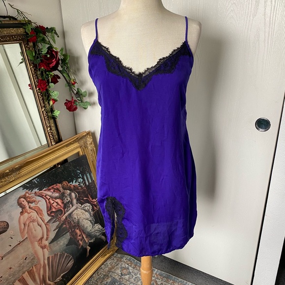 Urban Outfitters Out From Under deep purple / royal blue black lace slip dress - Picture 2 of 14